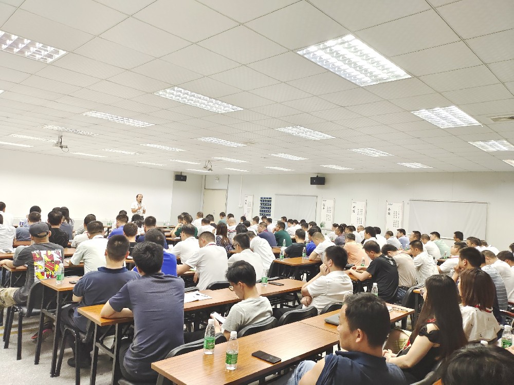 警鐘長(zhǎng)鳴，常抓不懈！沃德召開(kāi)安全生產(chǎn)專(zhuān)題會(huì)議