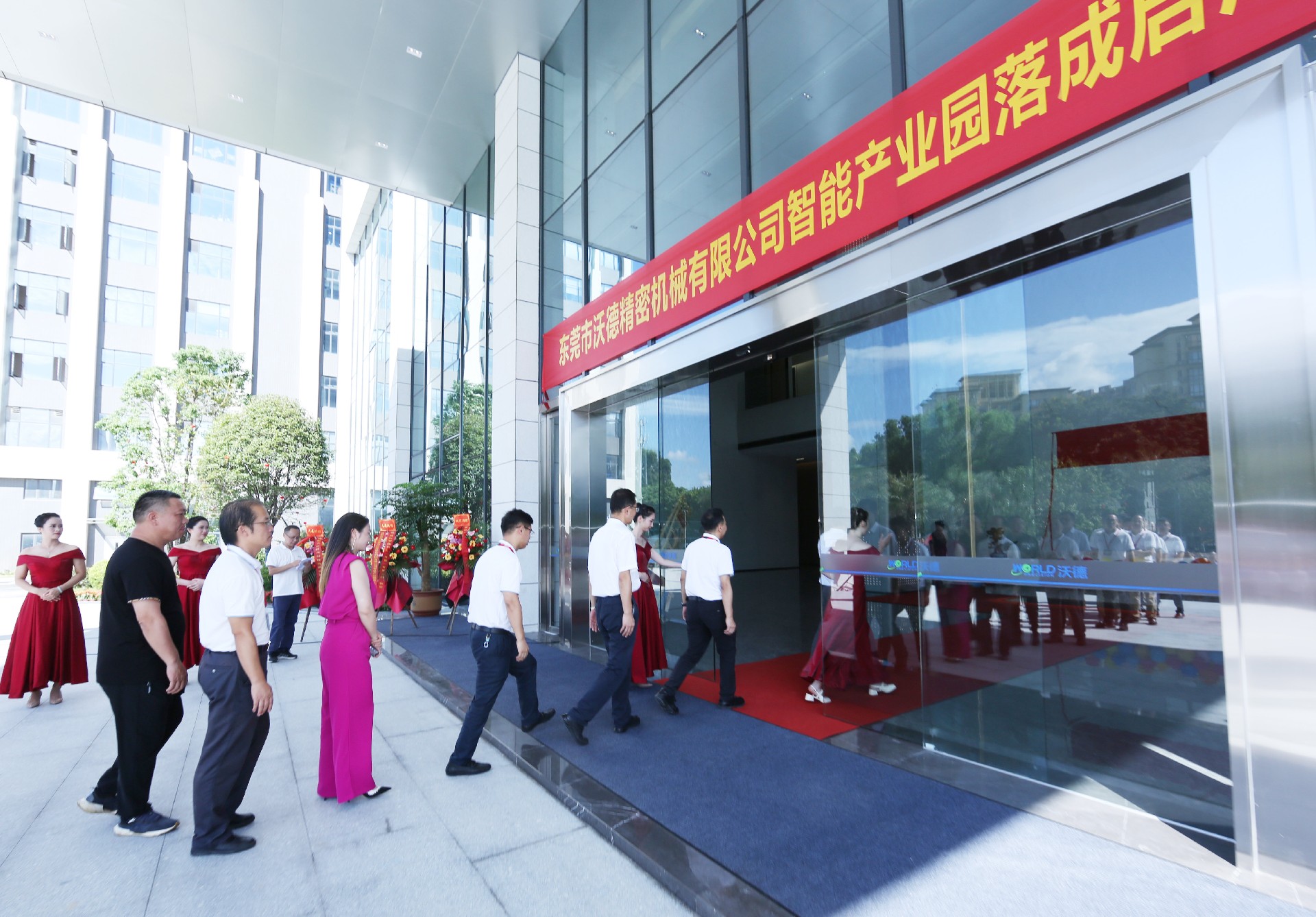 1691631040799030.jpg 進(jìn)門_副本.jpg